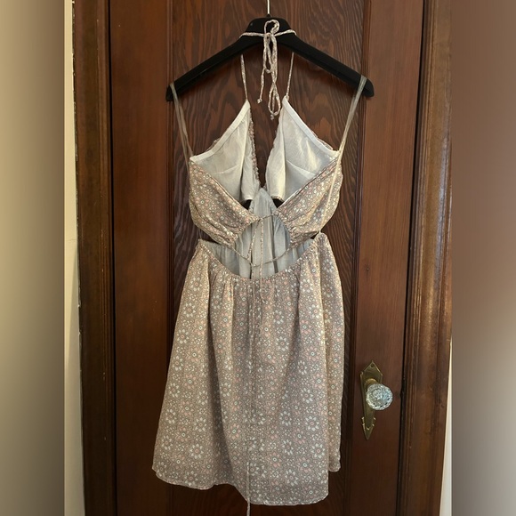 American Eagle Summer Cutout Dress Medium - Picture 2 of 4